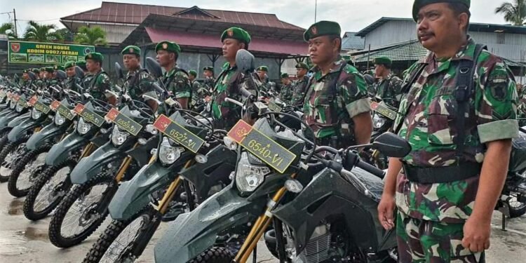 Dandim 0902/Berau Bagikan 40 Unit Motor Dinas Bantuan Menhan RI Kepada Babinsa