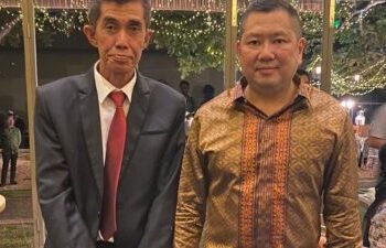 Agus Uriansyah bersama Hary Tanoesoedibjo Ketum Perindo saat rapat Konsolidasi DPW, DPD, Caleg DPR RI- Provinsi , Kabupaten dan Kota Se-Kaltim