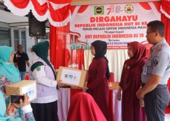 KEPEDULIAN BKMM DAN BKMT BERAU KEPADA WARGA BINAAN DI RUTAN TANJUNG REDEB