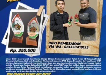 PWI Berau Nikmati Plakat Hasil Karya Warga Binaan Rutan Tanjung Redeb