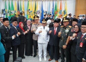 Akmal Malik Resmi Penjabat Gubernur Kaltim,Bupati Ajak Kolaborasi dan Sampaikan Terima Kasih ke Isran-Hadi