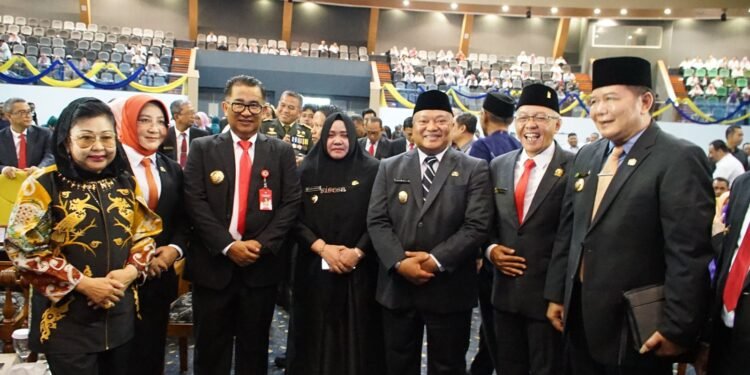 Hadiri Pisah Sambut Gubernur Kaltim, Pesan Isran-Hadi Jadi Perhatian Bupati