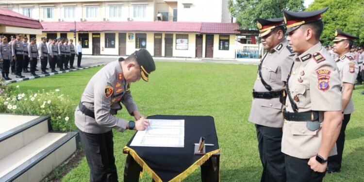 Polres Berau Gelar Sertijab Wakapolres dan Lima Jabatan Perwira di Lingkungan Polres Berau