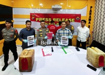Hendak Jual BBM Bersubsidi Tak Berizin Ke Kutim, 2 Pemuda Ini diamankan Polres Berau