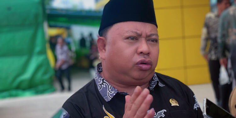 Ketua DPRD Berau Harap Pihak Ketiga Realisasikan Usulan Alat Transportasi Anak Sekolah Kampung Sambakungan