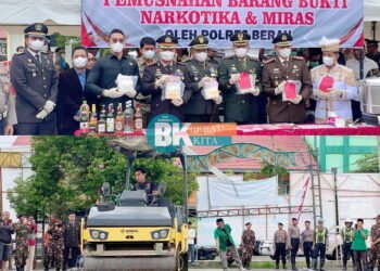 Hari Bhayangkara ke-78, Polres Berau Musnahkan 6 Kilogram Sabu dan 23.795 Botol Miras