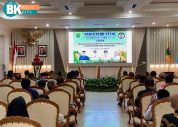 Buka Raker Perhiptani, Bupati Komitmen Dukung Kesejahteraan Perhiptani dan Peningkatan Ekonomi Masyarakat